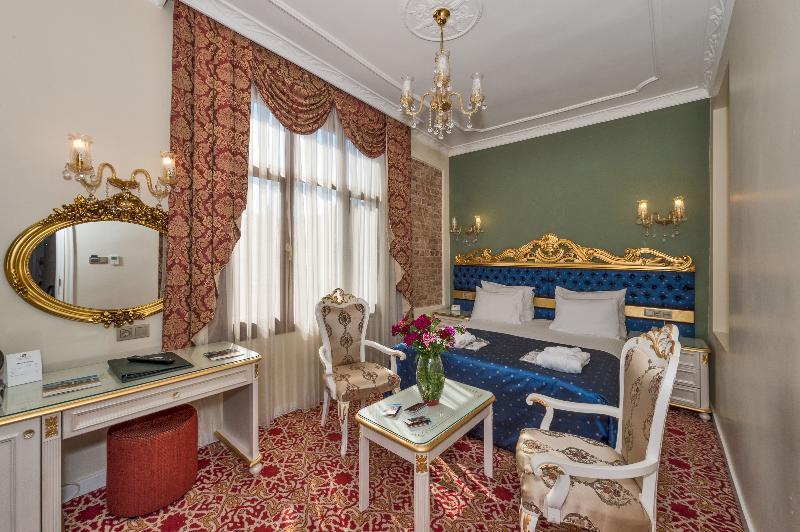 By Murat Crown Hotel Taksim Istanbul Exterior photo