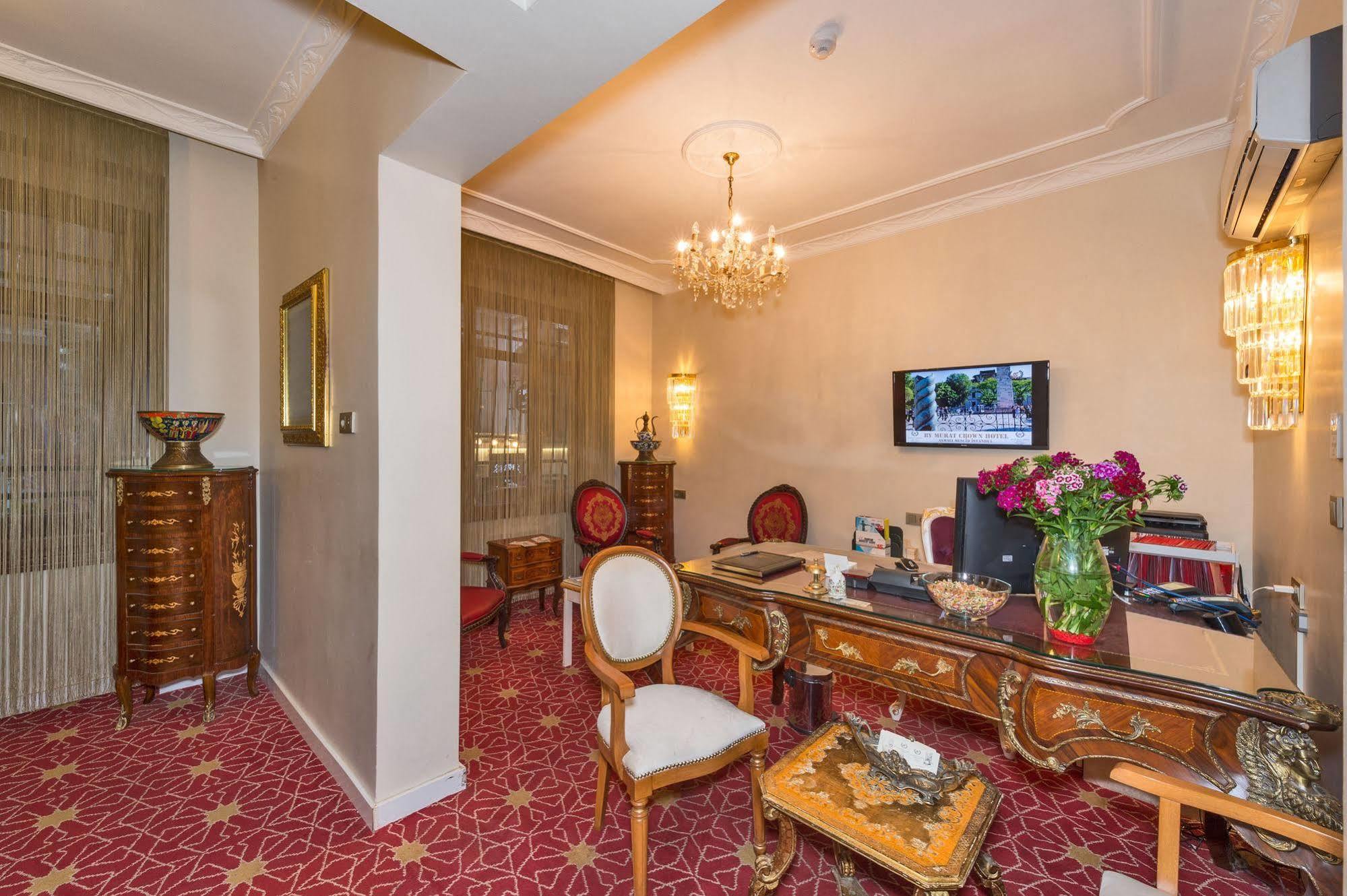 By Murat Crown Hotel Taksim Istanbul Exterior photo